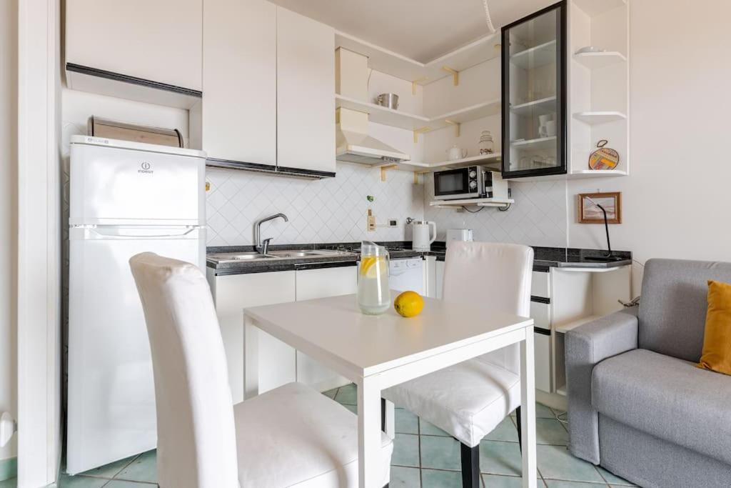 Apartment Thekeystudio, La Casa Del Mare Azzurro With Seaview *