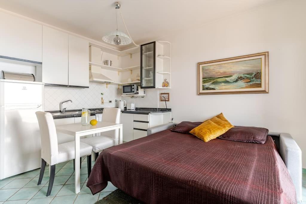 Apartment Thekeystudio, La Casa Del Mare Azzurro With Seaview